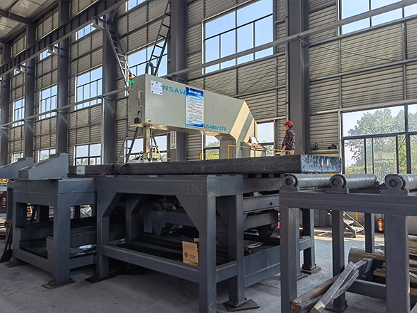 大型立锯（喉深2500mm）