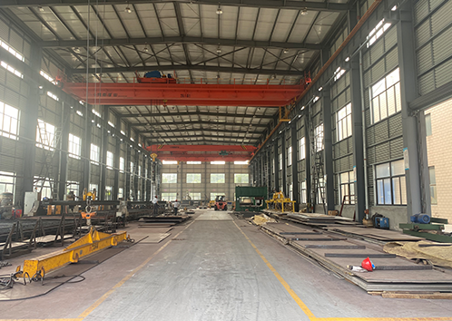 不锈钢板:现代工业与生活的卓越材